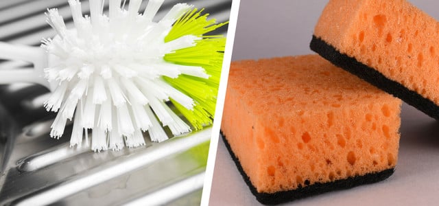 Spülbürste und Spülschwamm