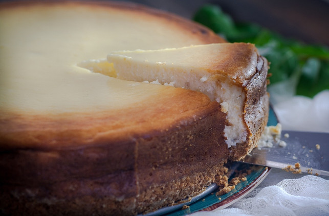kaesekuchen-ist-ein-deutscher-kuchen-klassiker-der-cc0-pixabay-ponce_photography-221021_download Käsekuchen ist ein deutscher Kuchen-Klassiker, der auch vegan gelingt.